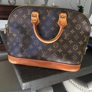 Louis Vuitton Alma PM Monogram authentic